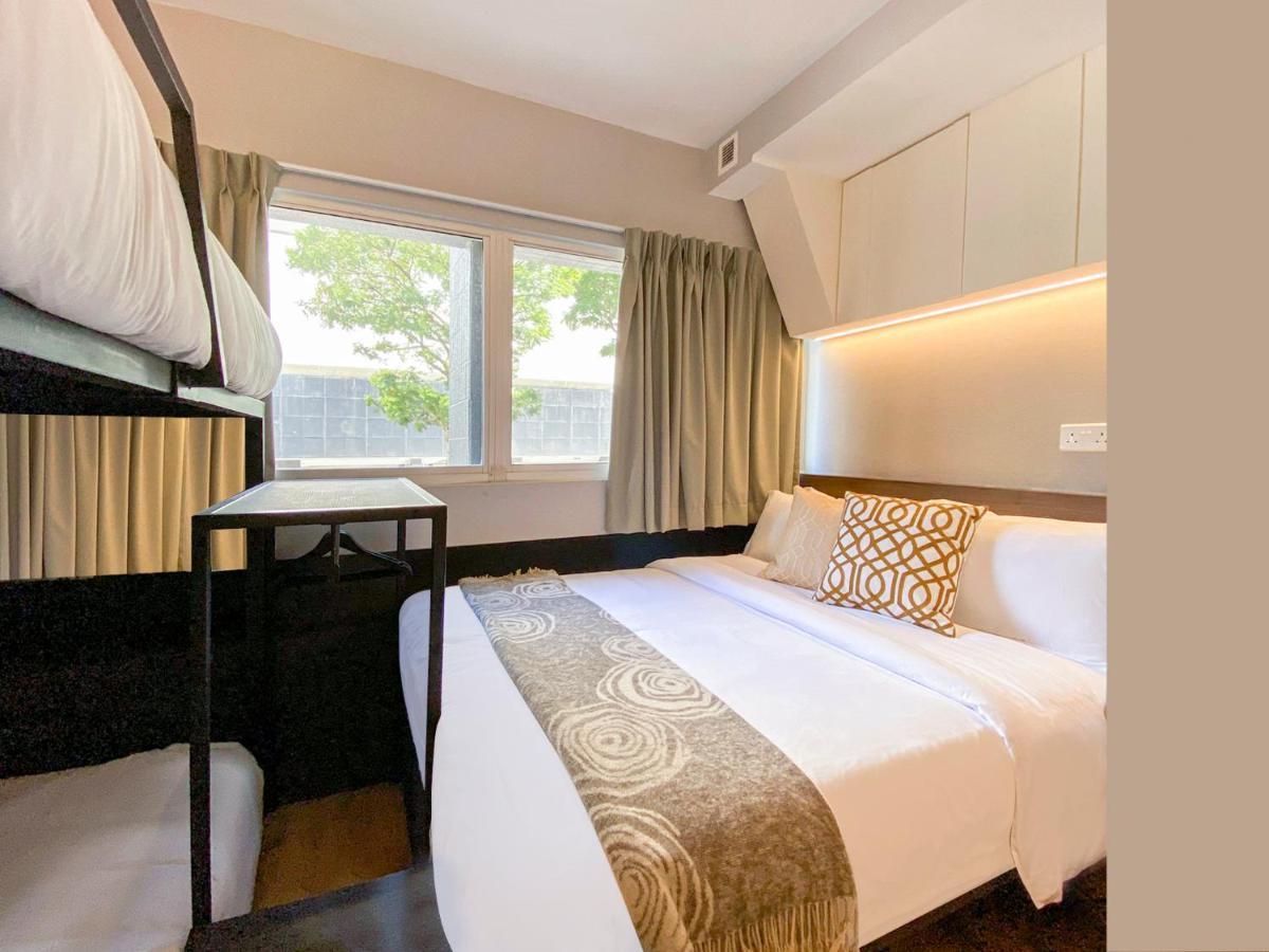 St Signature Bugis Beach Singapur Exterior foto